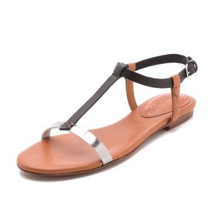 Madewell leather t-strap flat sandals - sz 8.5